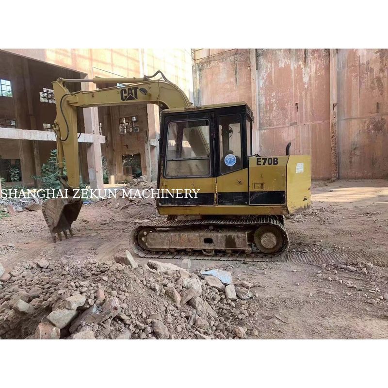 Excavadora CAT E70B usada en Japón con tamaños de mini excavadora y motor original de Japón