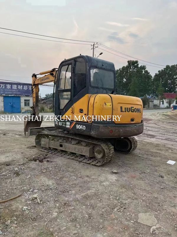 9017F ZTS Mini Excavadora de 1.8 toneladas por Liu Gong 46.3kW Máquina Peso 7500Kg