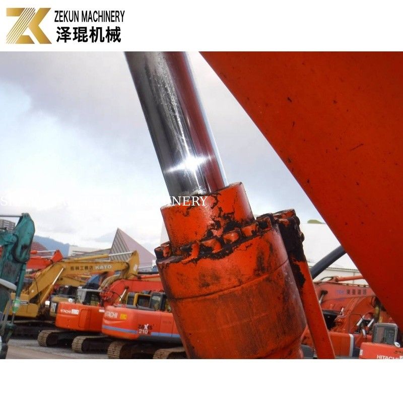 cilindro hidráulico original utilizado en la excavadora Hitachi Zaxis 200 con motor CC-6BG1T