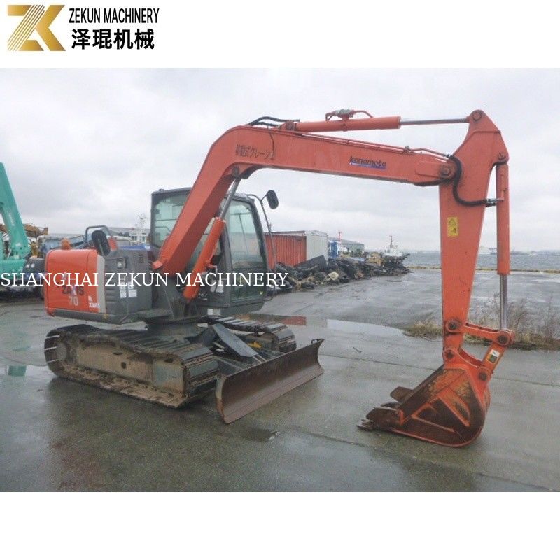 Excavadora Hitachi ZX 70 de 7 toneladas con pulgar y potente motor ISUZU para cubos pequeños