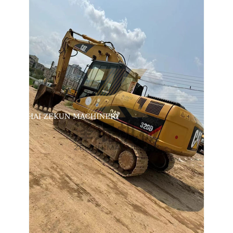 20 Ton Second-hand Shantui Kato Excavator 320D con 1M3 capacidad de cubo en Shanghai