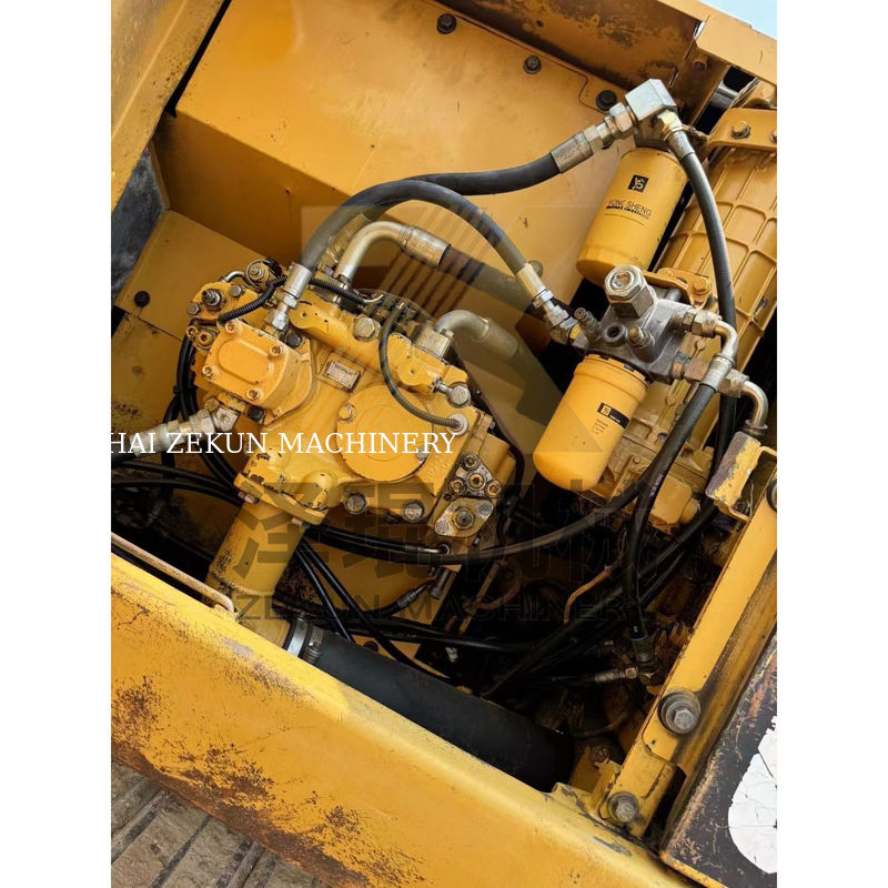 20 Ton Second-hand Shantui Kato Excavator 320D con 1M3 capacidad de cubo en Shanghai
