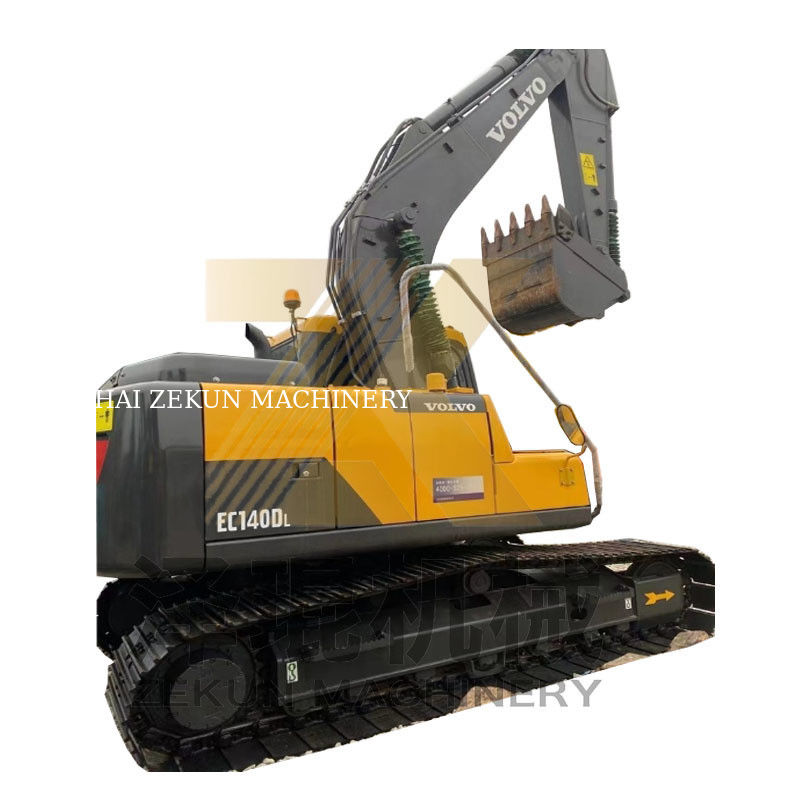 Excavadora Volvo EC140DL de 84 KW de segunda mano con buena transmisión final en buenas condiciones Año 2020