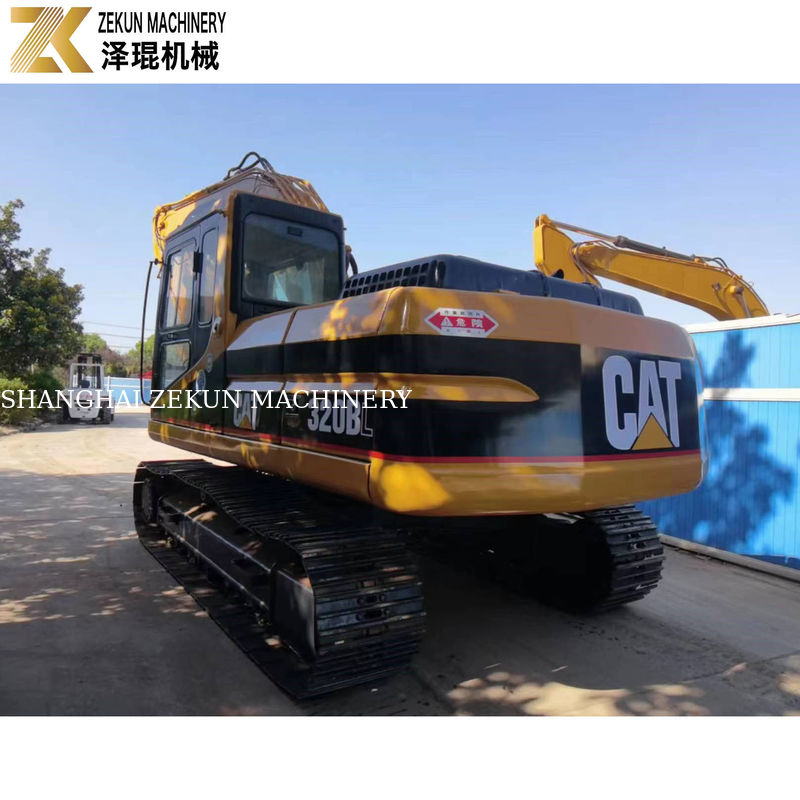 Excavadora usada Cat 320 BL con capacidad de 0.92 m3 y 2001-4000 horas de trabajo