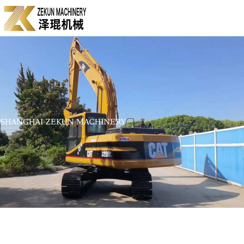 Excavadora usada Cat 320 BL con capacidad de 0.92 m3 y 2001-4000 horas de trabajo