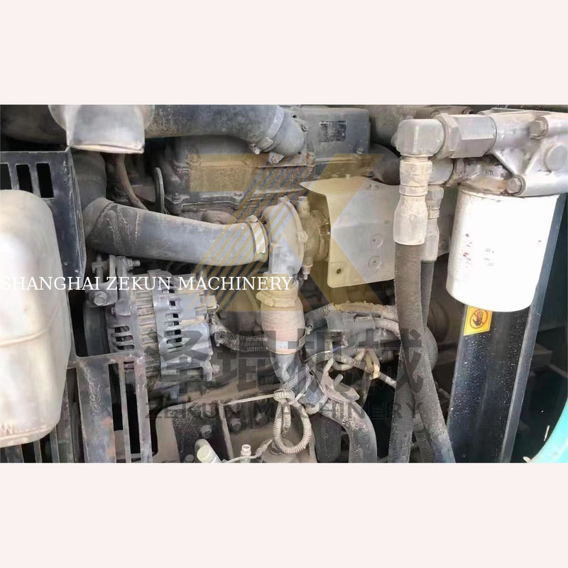 4001-6000 Horas de trabajo Usado Kobelco SK75-8 SR Excavadora para en subastas de Shanghai