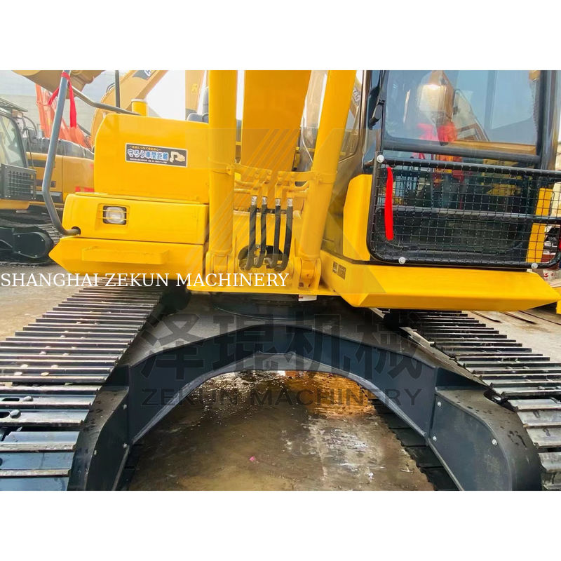 Excavadora de segunda mano de 13 toneladas Komatsu PC130-7 Excavadora en Shanghai válvula hidráulica Otros