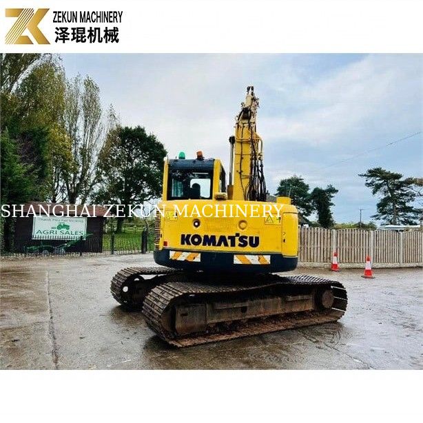 KOMATSU PC 138 US 8 Excavadora con condiciones de trabajo sólidas