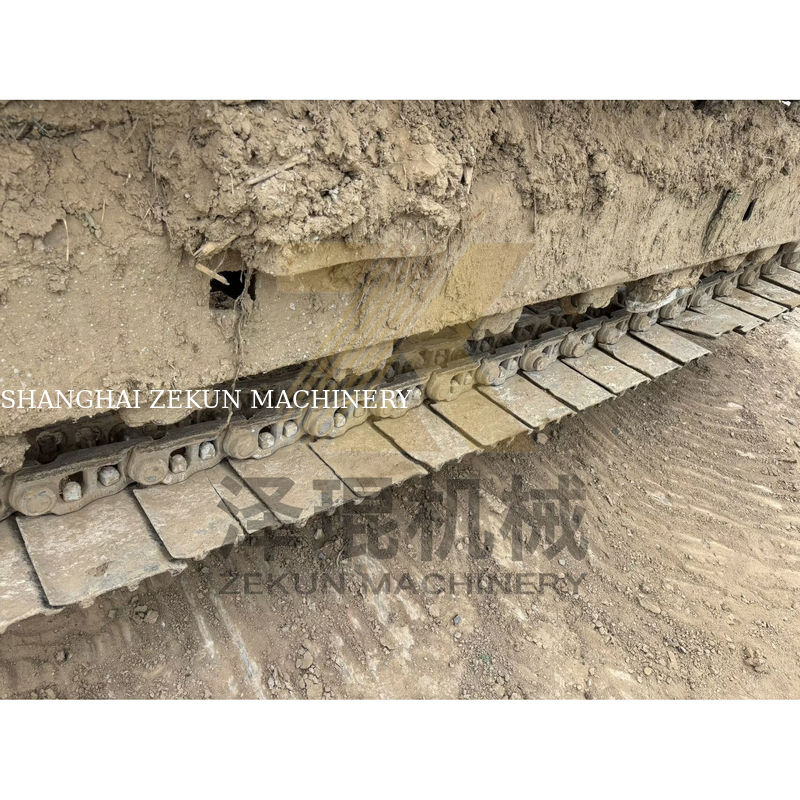 Maquina de excavación Kobelco SK210-8 de buena condición usada de 21 toneladas en Shanghai con año y motor HINO 2020