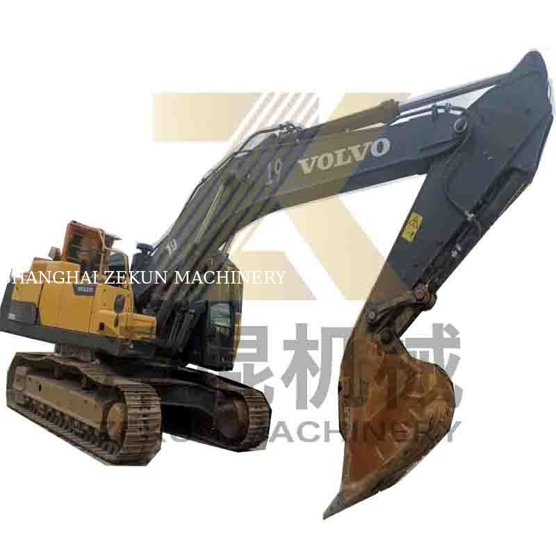 Excavadora Volvo Ec480dl de segunda mano con 4600 horas de trabajo y otro cilindro hidráulico