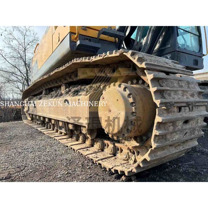 Excavadora Volvo Ec480dl de segunda mano con 4600 horas de trabajo y otro cilindro hidráulico
