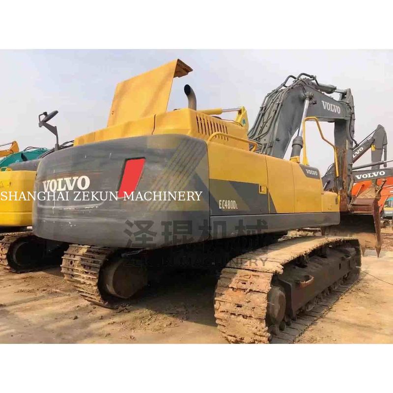 Excavadora Volvo Ec480dl de segunda mano con 4600 horas de trabajo y otro cilindro hidráulico