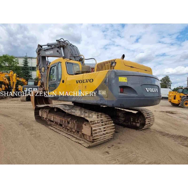 Excavadora Volvo EC360 usada. 36,9T. 1,35-3,0 m3 de cubo. En buen estado.