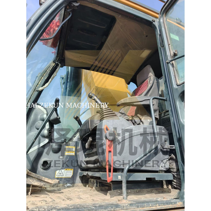 Excavadora Hyundai R520 en excelente estado con capacidad de 3M3 y 266KW de potencia en el mercado caliente