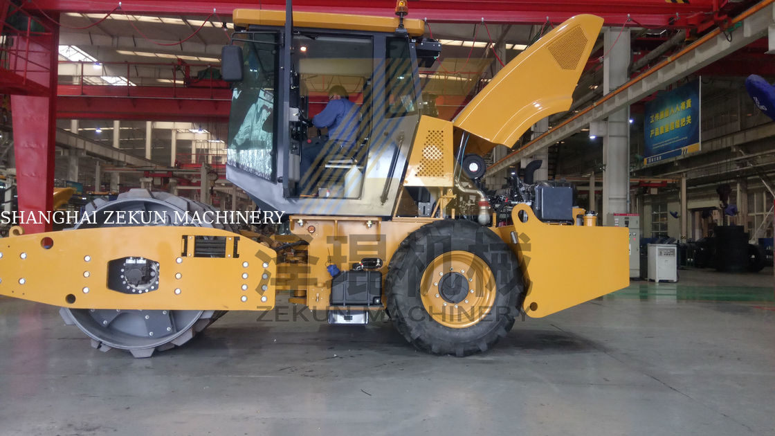 8 toneladas de XCMG CV83U Roller de tambor hidráulico EU Stage T4F