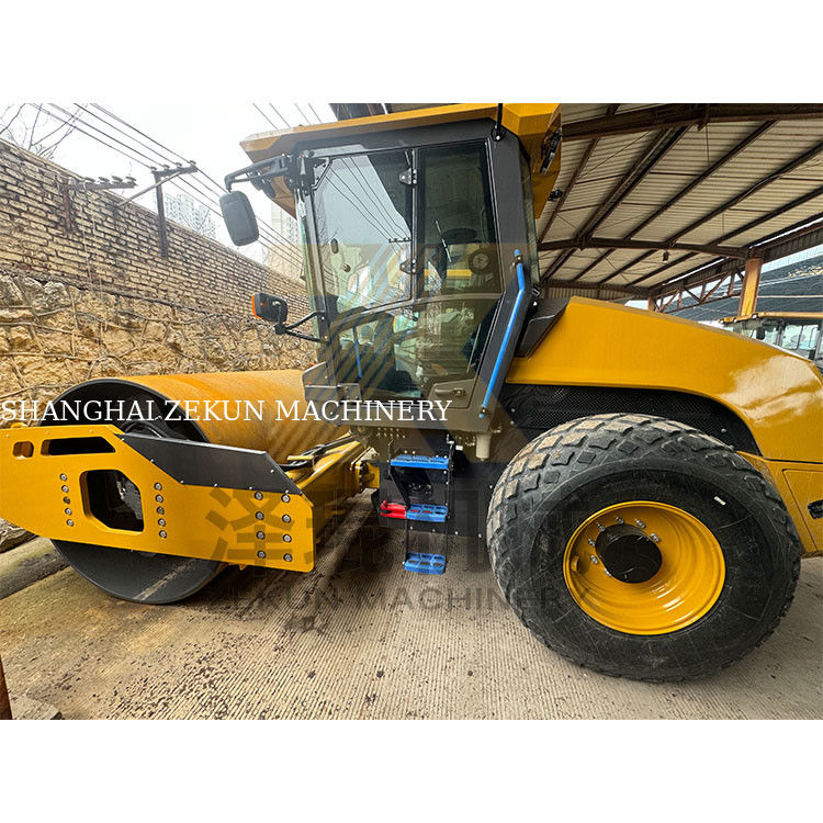 13 toneladas XCMG XS135 Roller de tambor único hidráulico completo EU Fase V