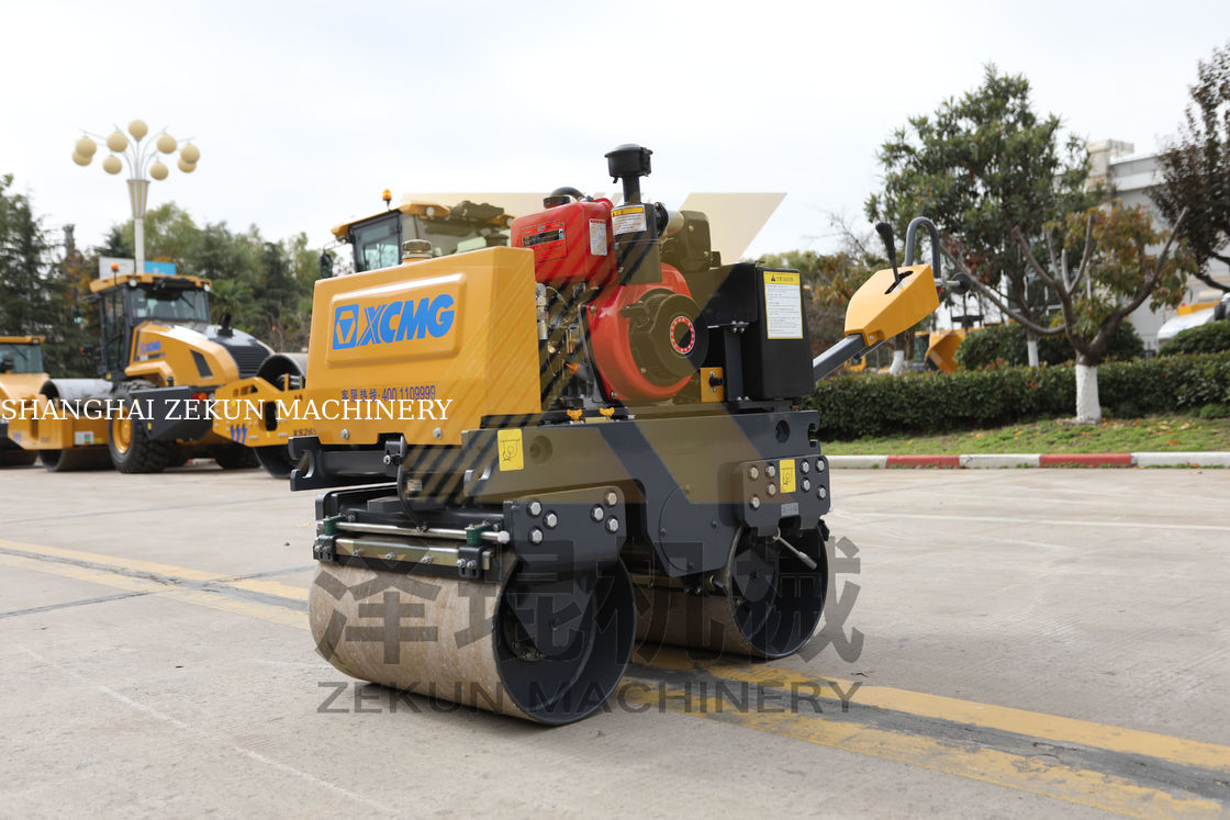 0.8ton XCMG XMR083 Roller vibratorio ligero China etapa II