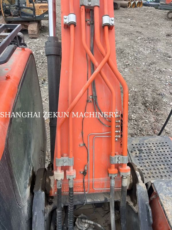 Excavadora usada Doosan DX380 de 2020 con 4 816 horas de trabajo en buenas condiciones