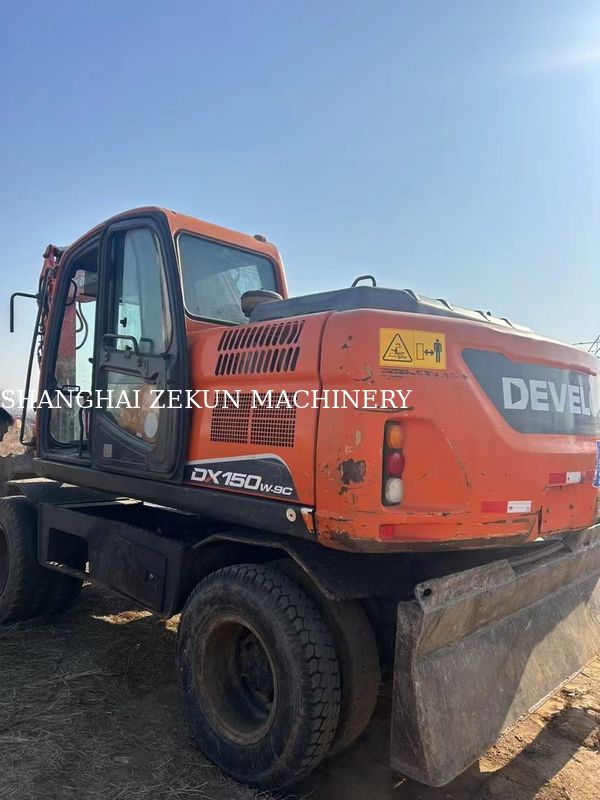 Excavadora Doosan DX150W-9C Tipo de rueda de 15 toneladas para la venta