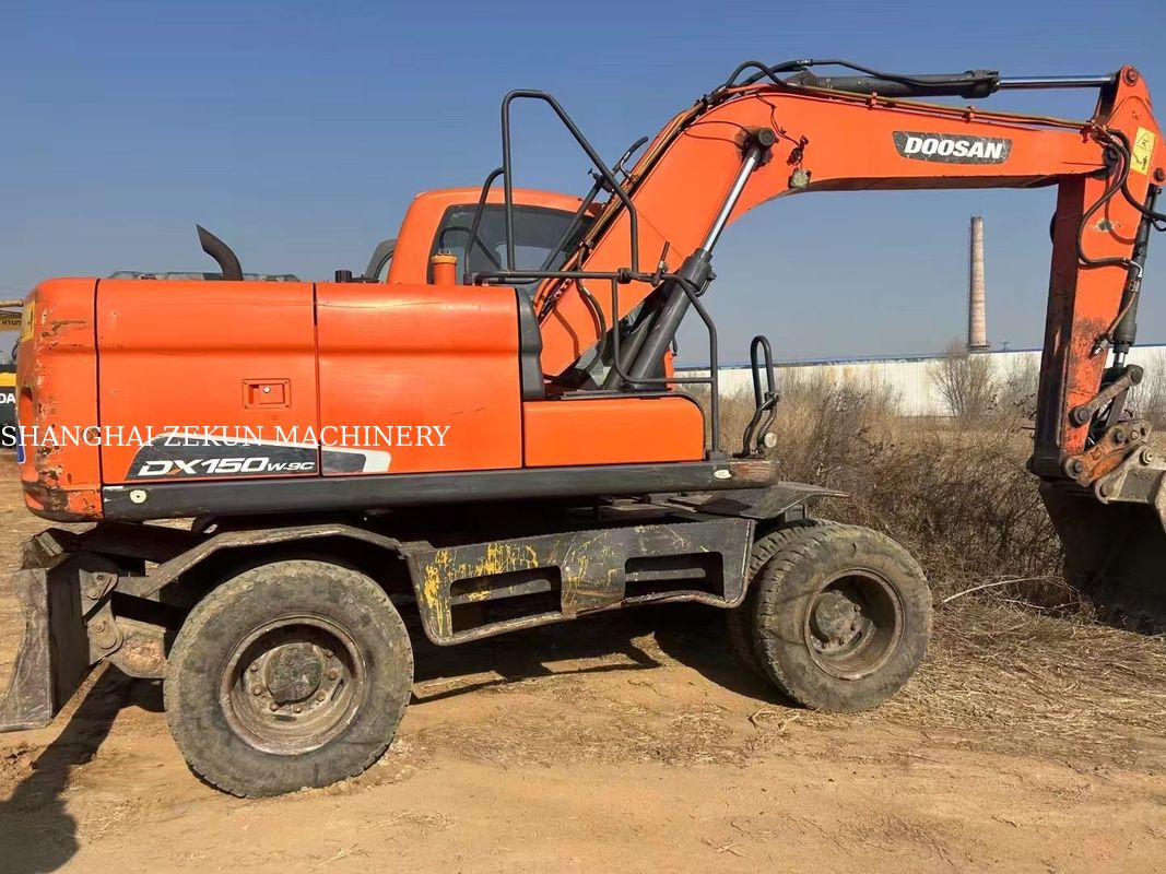 Excavadora Doosan DX150W-9C Tipo de rueda de 15 toneladas para la venta