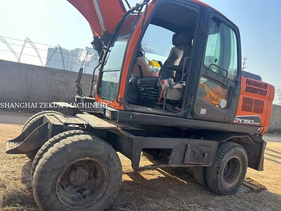 Excavadora Doosan DX150W-9C Tipo de rueda de 15 toneladas para la venta