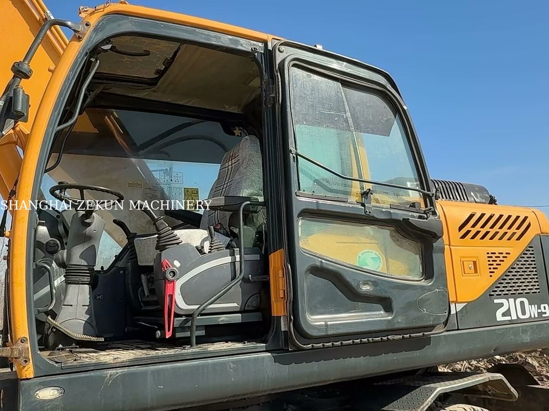 2014 Hyundai R210W-9 Excavadora de ruedas de 21 toneladas perfecta para proyectos de construcción