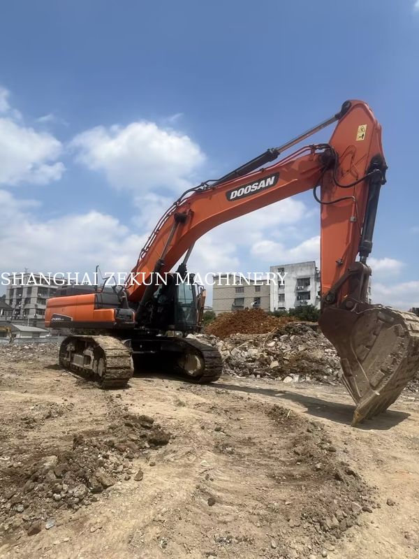 Excavadora Doosan DX500LC-9C usada, 800 rpm, potencia y altura máxima de excavación 11