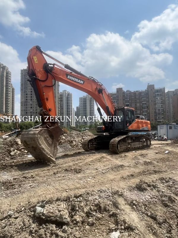 Excavadora Doosan DX500LC-9C usada, 800 rpm, potencia y altura máxima de excavación 11