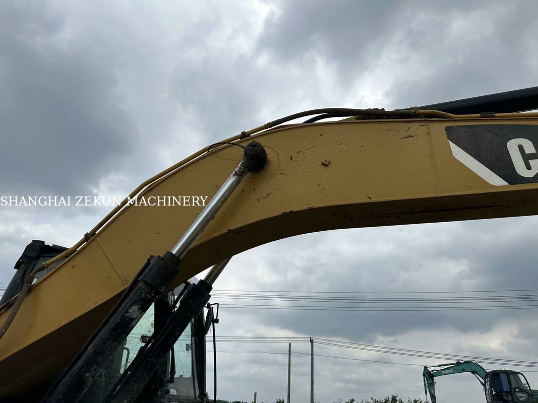 2014 CAT 320D2 Excavadora 10 812 horas y rendimiento Tasa de flujo hidráulico 2 × 214 L/min Velocidad de viaje 3,5 / 5,5 Km/h