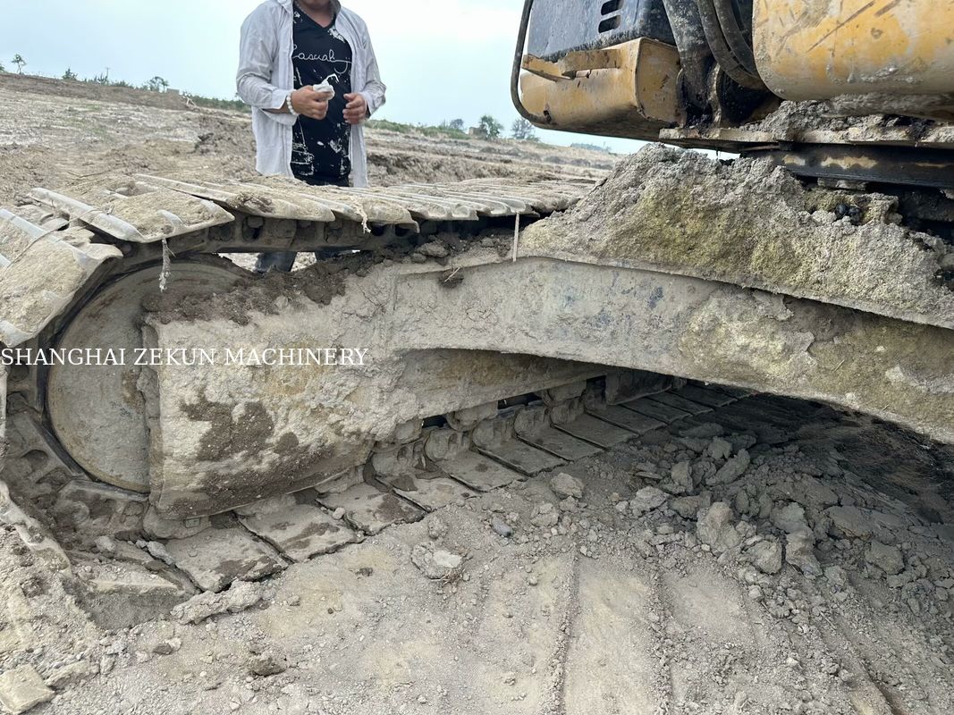 2014 CAT 320D2 Excavadora 10 812 horas y rendimiento Tasa de flujo hidráulico 2 × 214 L/min Velocidad de viaje 3,5 / 5,5 Km/h