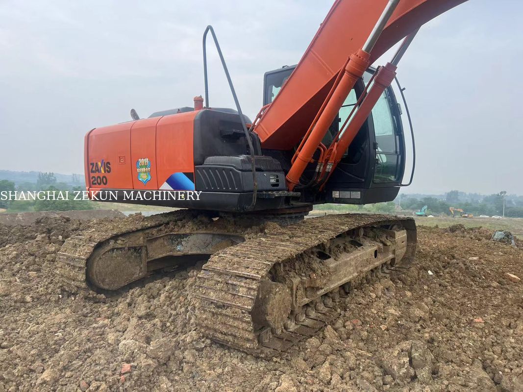 2020 Hitachi ZX220-5A Excavadora 6541hrs Altura máxima de excavación 630 mm Profundidad máxima de excavación 670 mm Para trabajos pesados