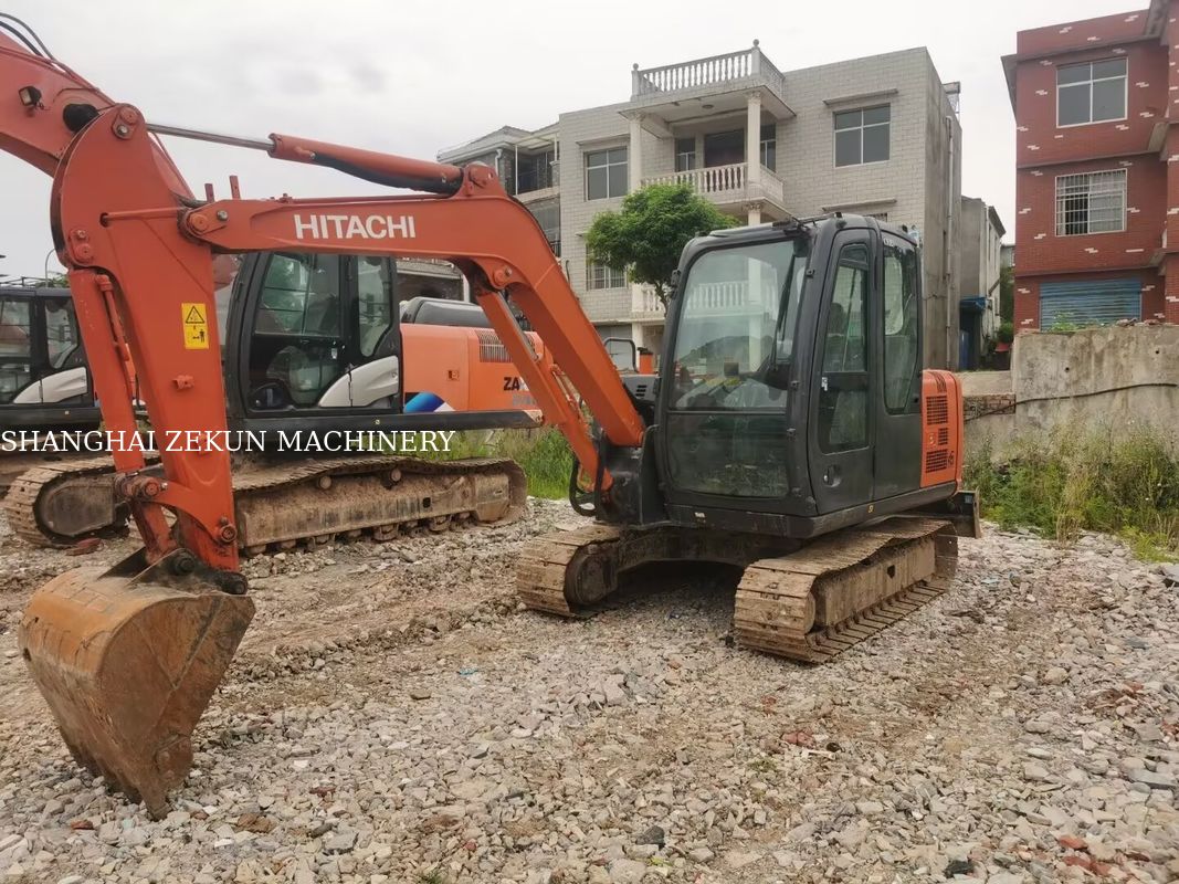 2023 Hitachi ZX60C-6A Excavadora 2785 horas Peso operativo 5 Cumple con el nivel 3 / Estadio III de la norma de emisiones