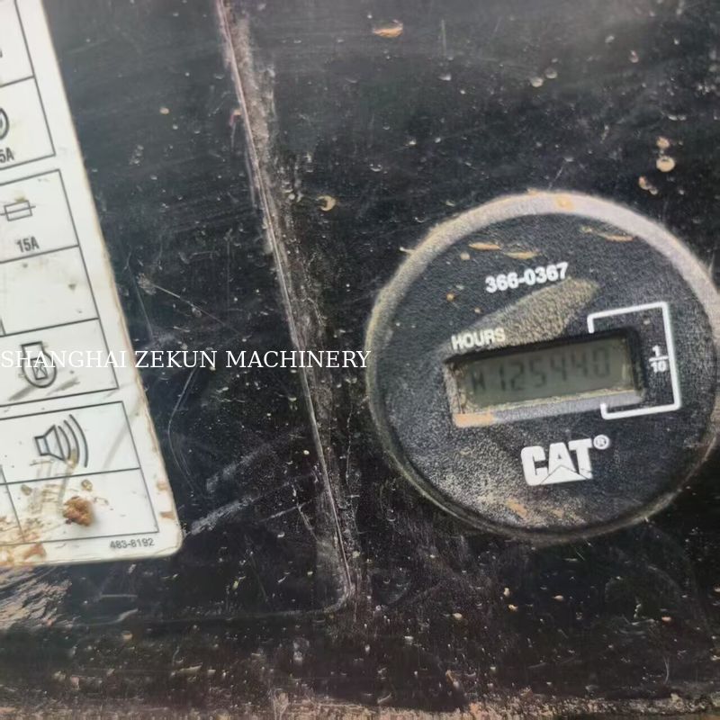Excavadora CAT 307E2 de 2017, 12544 horas, altura máxima de descarga 070 mm, presión hidráulica 28 MPa