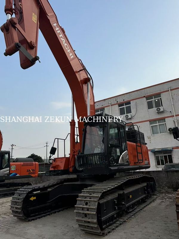 2024 Hitachi ZX520LCH Excavadora de alcance máximo en el nivel 12 del suelo Deslocamiento 15.68 L para el próximo proyecto