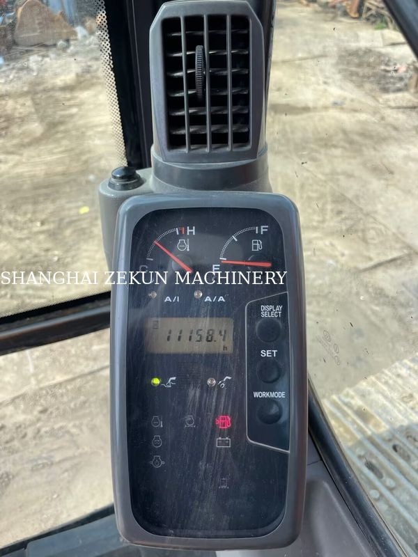 Excavadora Hitachi ZX120-6 usada con brazo de 2.5m y altura máxima de descarga de 210mm, 11158 horas
