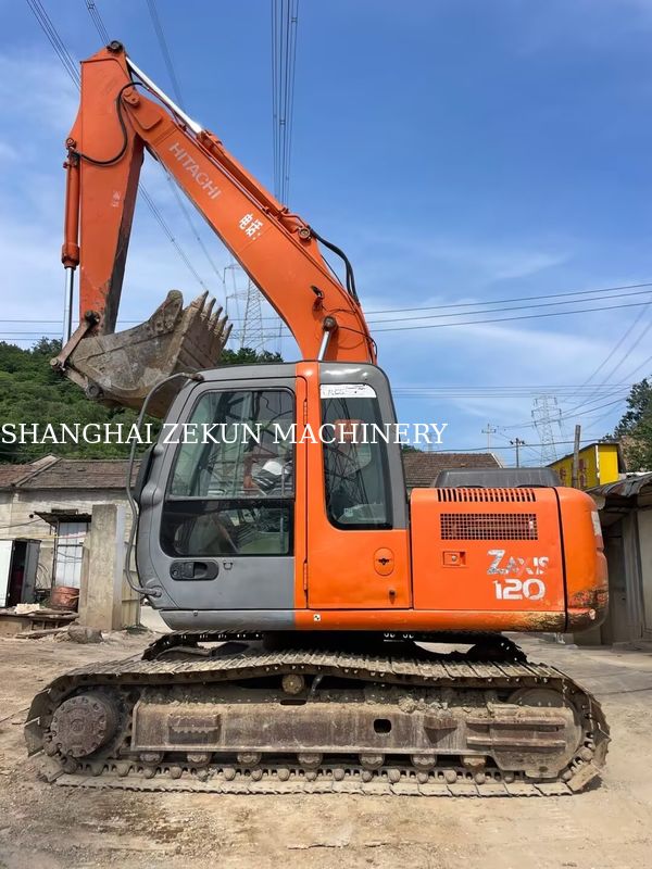Excavadora Hitachi ZX120-6 usada con brazo de 2.5m y altura máxima de descarga de 210mm, 11158 horas