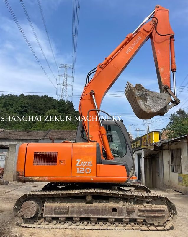 Excavadora Hitachi ZX120-6 usada con brazo de 2.5m y altura máxima de descarga de 210mm, 11158 horas