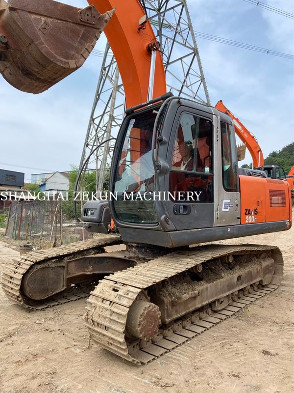 Excavadora usada Hitachi ZX200-3G con 11050 horas Largo del brazo 2.94 M Largo del arco 5.7 M
