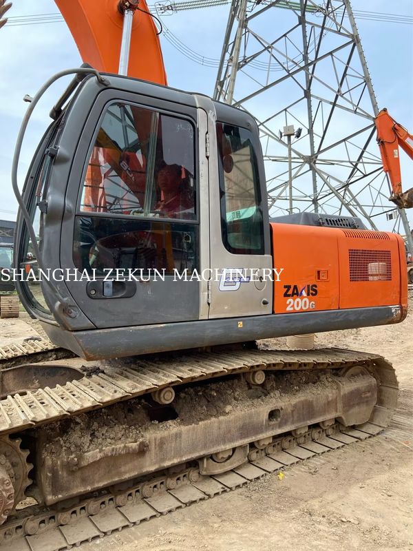 Excavadora usada Hitachi ZX200-3G con 11050 horas Largo del brazo 2.94 M Largo del arco 5.7 M
