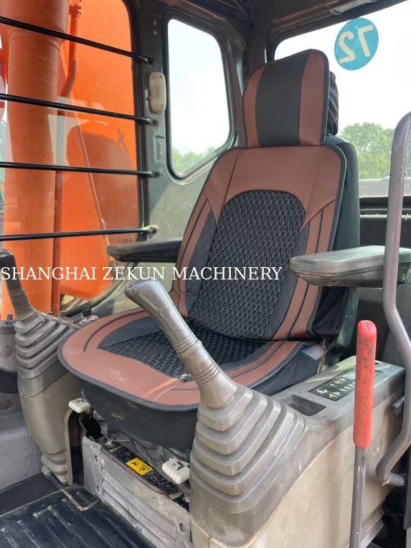 Excavadora Hitachi ZX200-3G 11056 horas Velocidad de desplazamiento de 3.5 / 5.5 km/h
