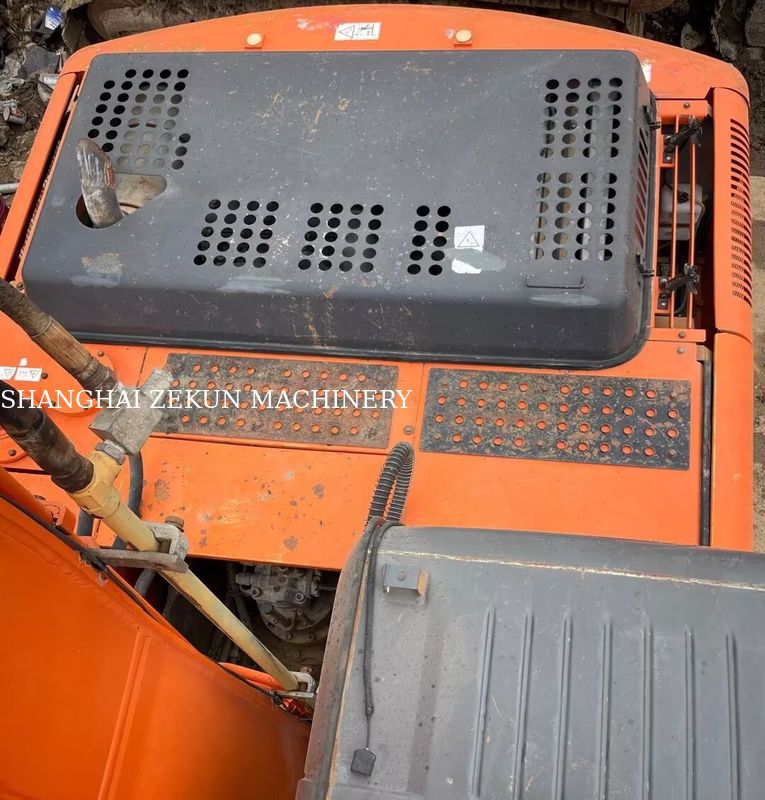 Excavadora Hitachi ZX200-3G 10658 horas Largo del brazo 2.94 m Altura máxima de excavación 620 mm