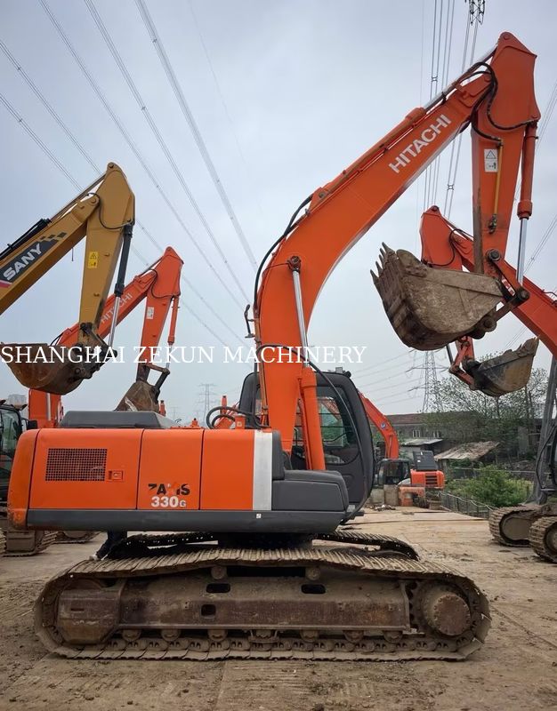 Excavadora Hitachi ZX200-3G 10658 horas Largo del brazo 2.94 m Altura máxima de excavación 620 mm