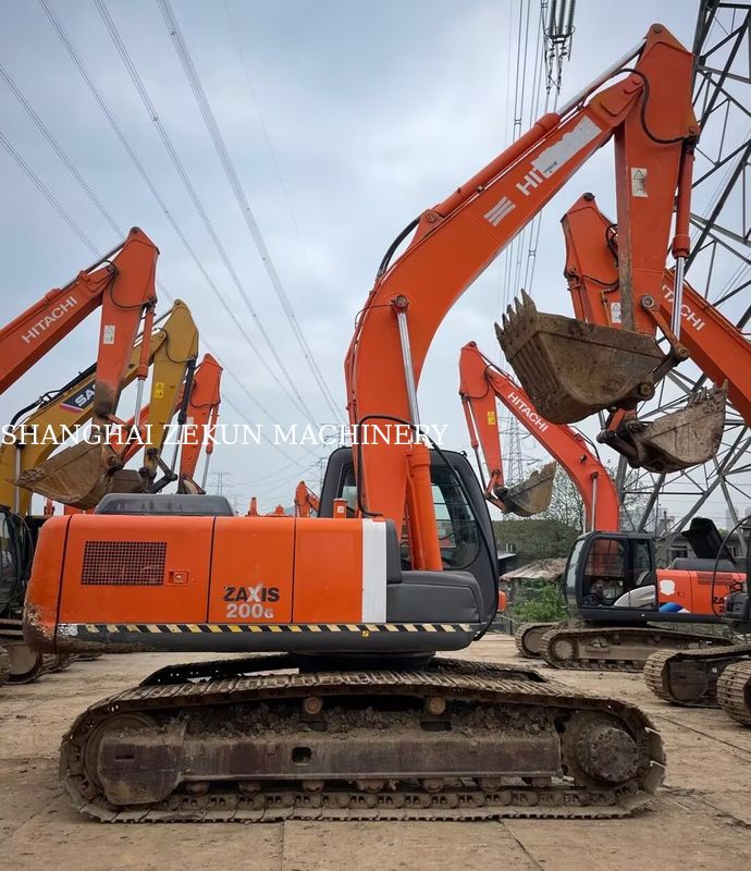 11051 horas Excavadora Hitachi ZX200-3G con capacidad de cuchara de 0.8 – 1.0 M3