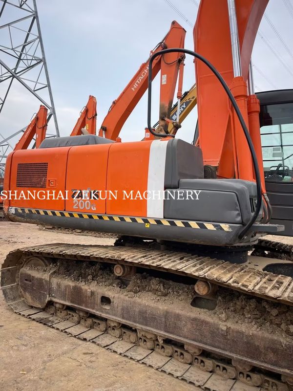 11051 horas Excavadora Hitachi ZX200-3G con capacidad de cuchara de 0.8 – 1.0 M3