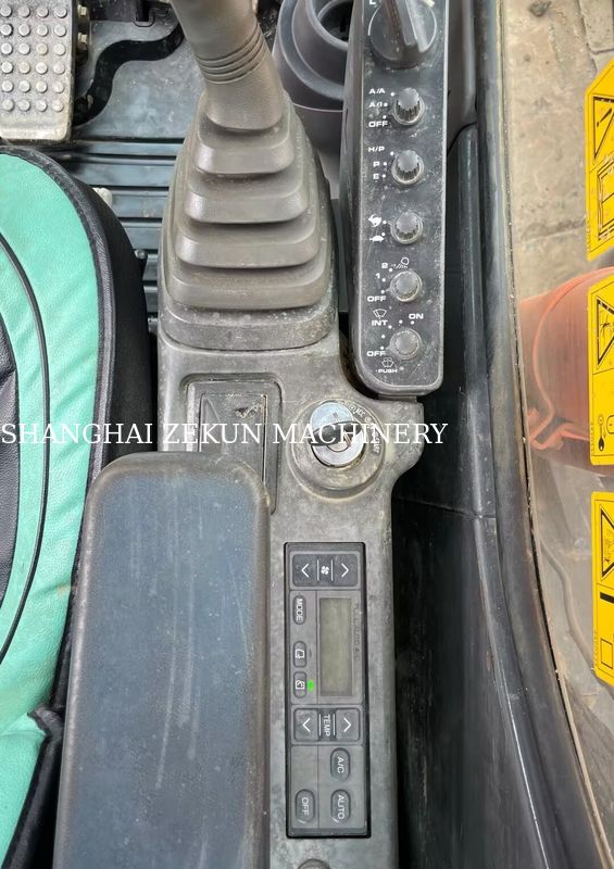 11051 horas Excavadora Hitachi ZX200-3G con capacidad de cuchara de 0.8 – 1.0 M3